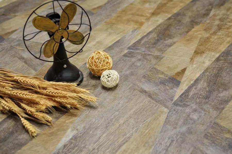 银河8366cc地板实拍