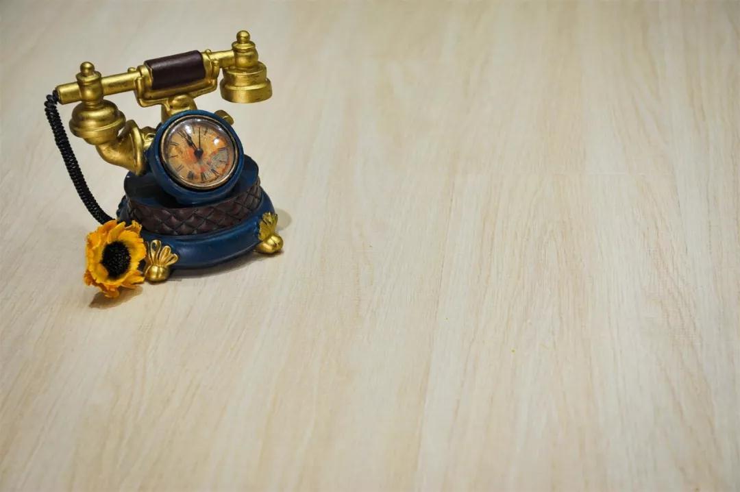 银河8366cc强化地板伊丽莎白系列-5803